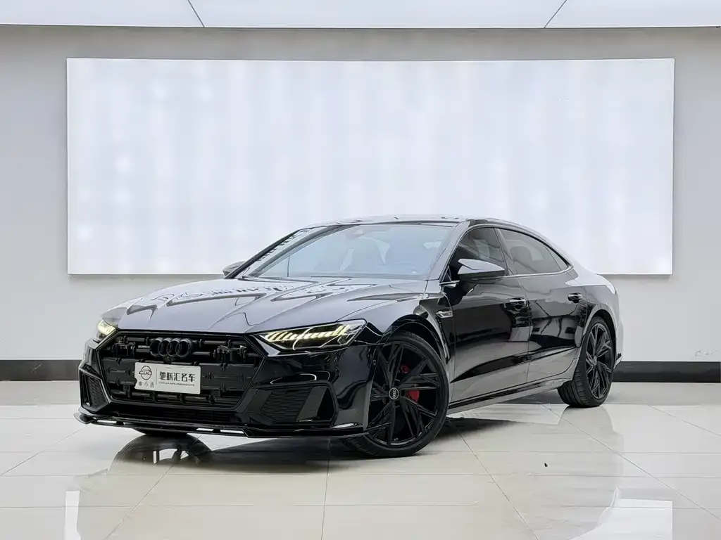Audi A7L — фото 1