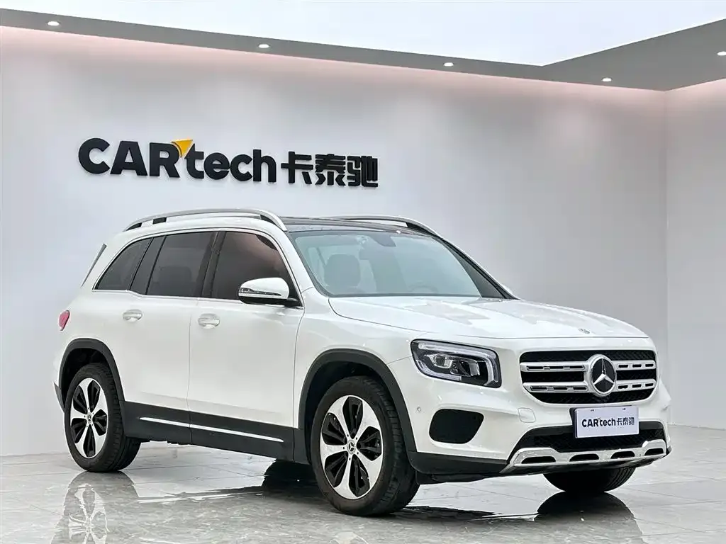 Mercedes-Benz GLB — фото 6