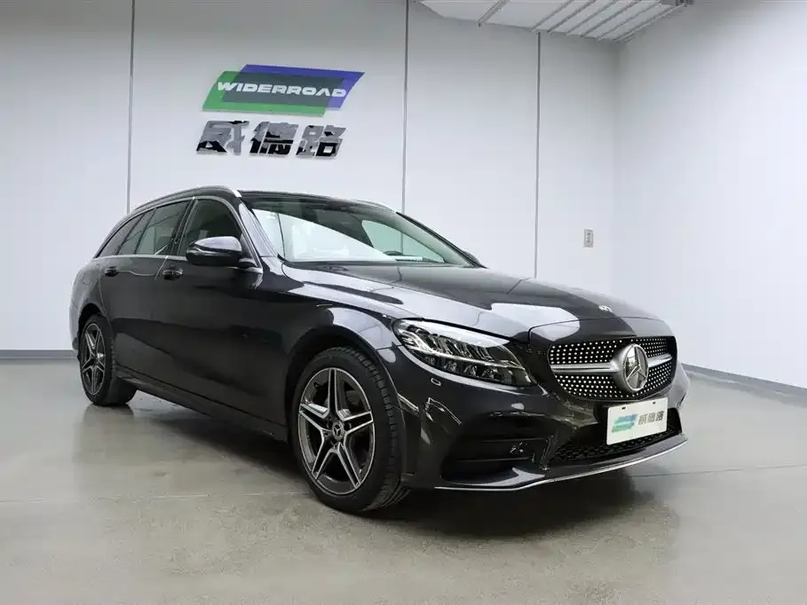 Mercedes-Benz C-Class (Import) — фото 4