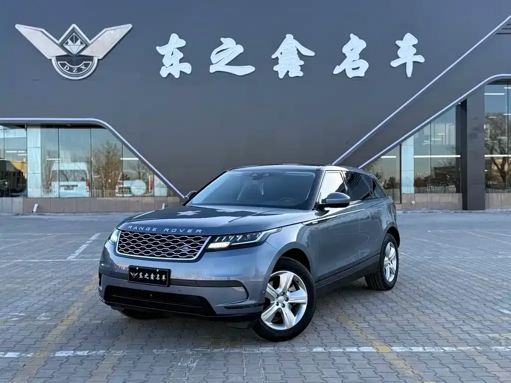 Land Rover Velar — фото 1
