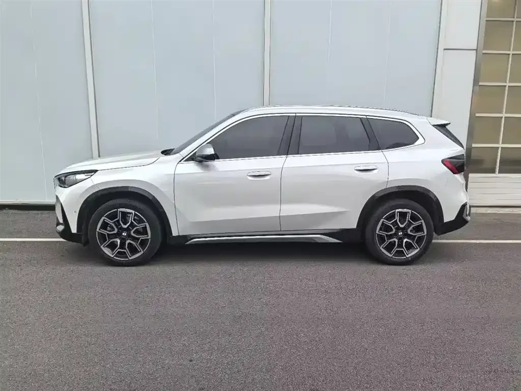 BMW X1 — фото 4