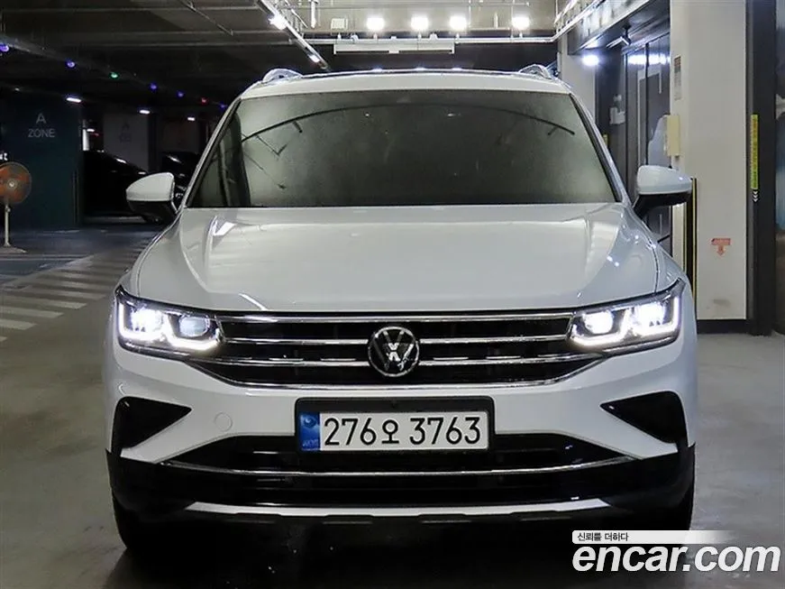 Volkswagen Tiguan — фото 6