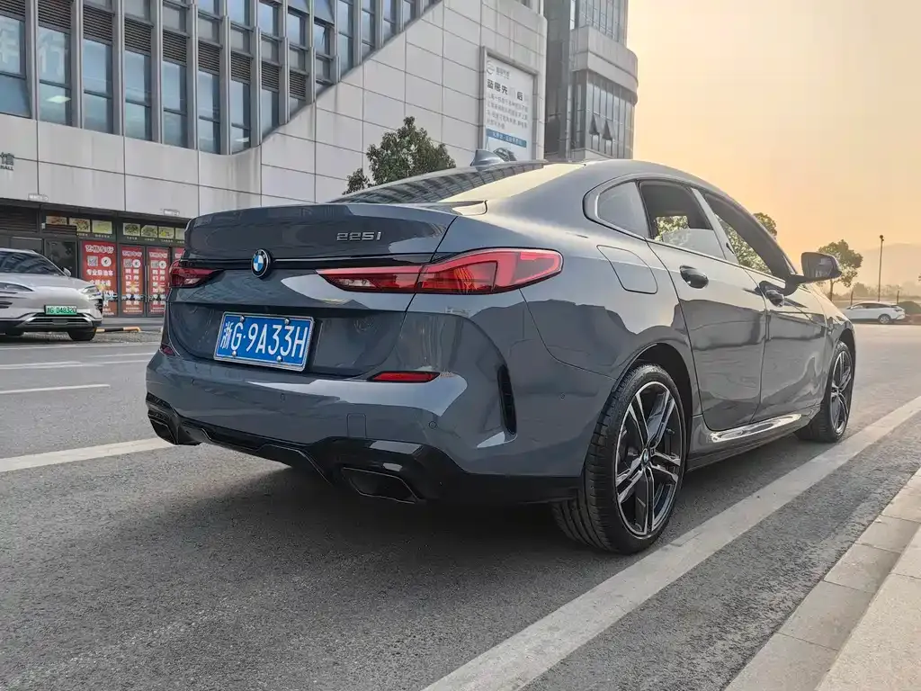 BMW 2 Series (Import) — фото 4