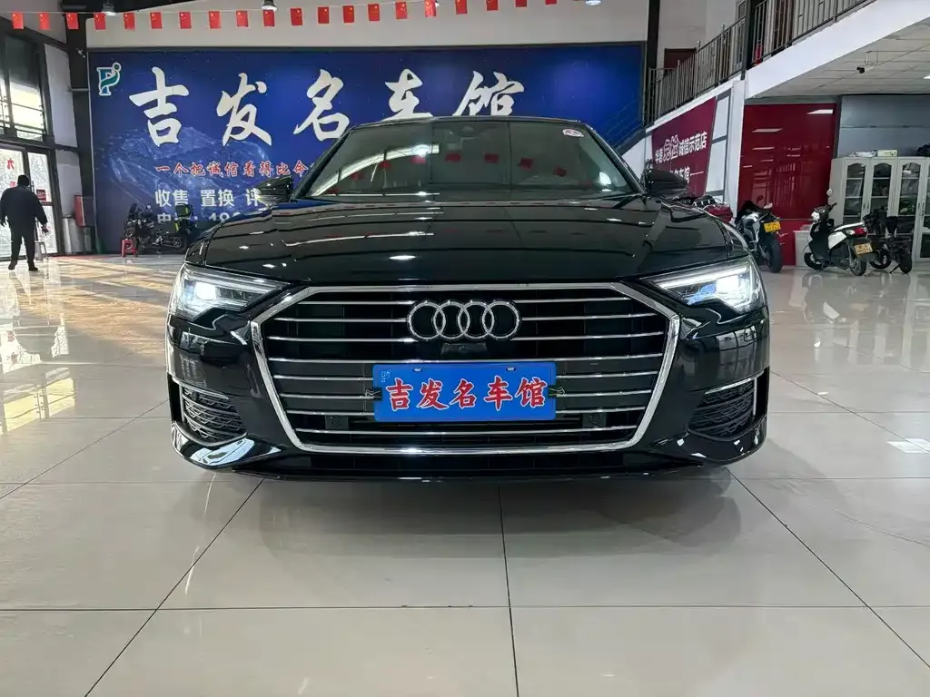 Audi A6L — фото 5