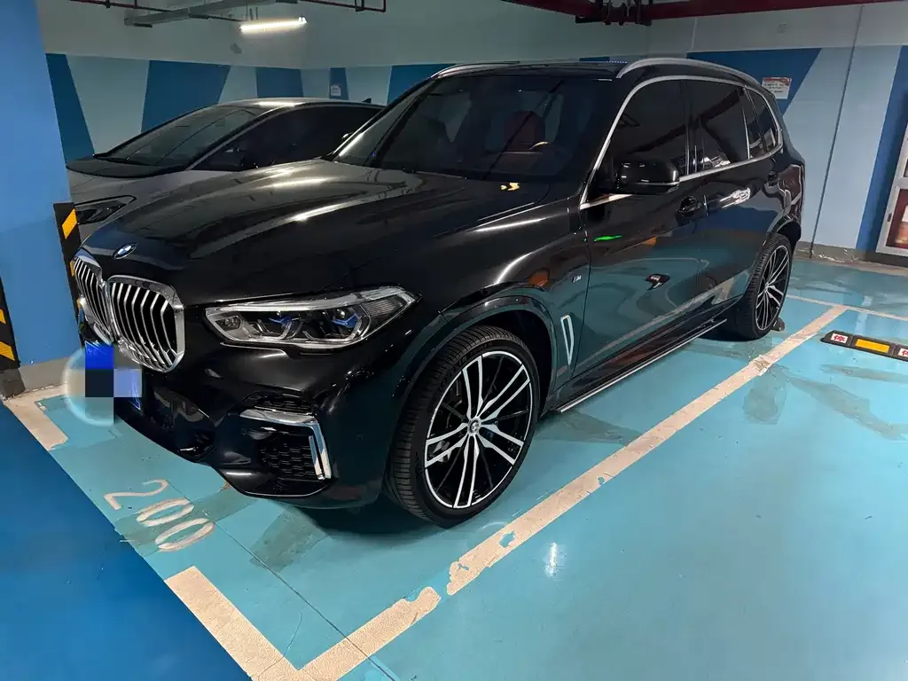 BMW X5 — фото 1