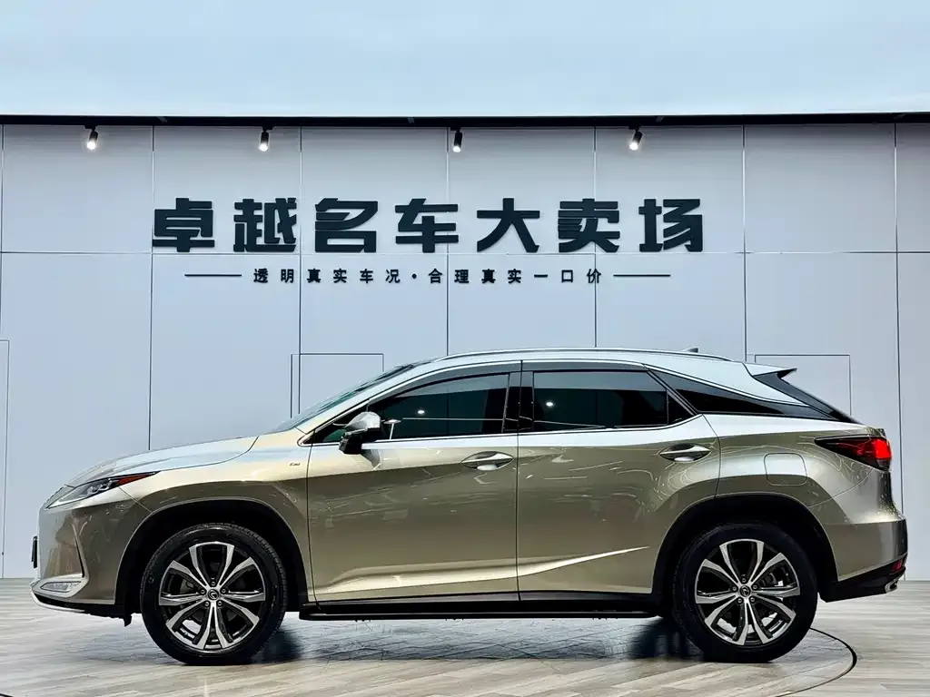 Lexus RX — фото 4