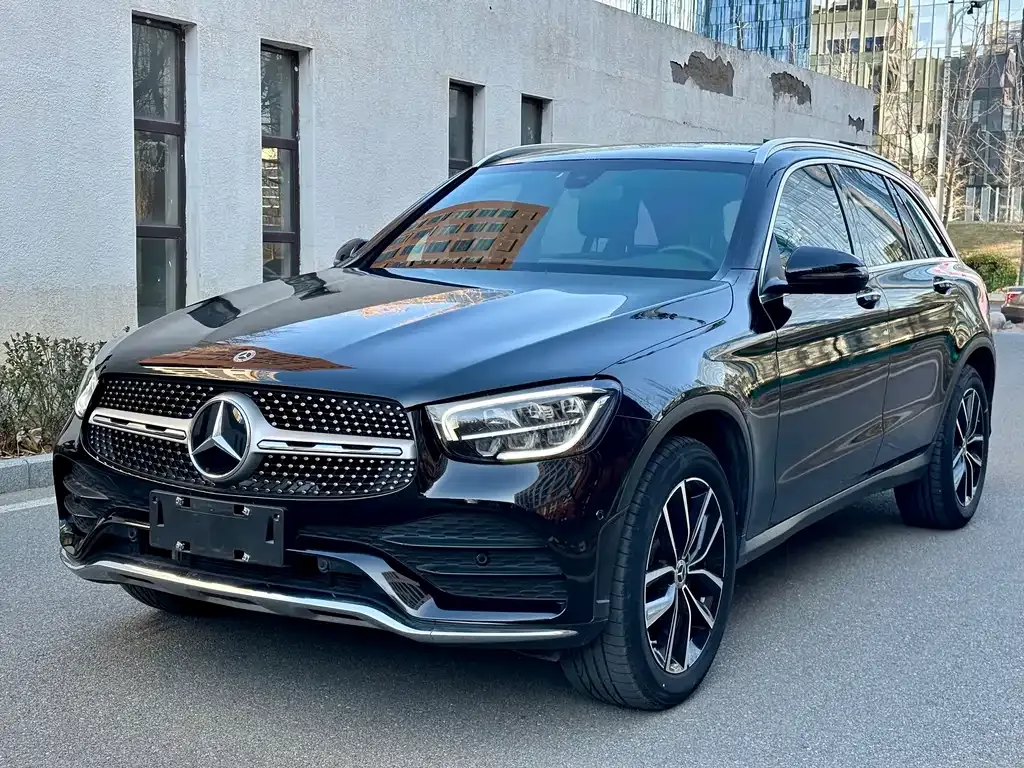 Mercedes-Benz GLC — фото 1