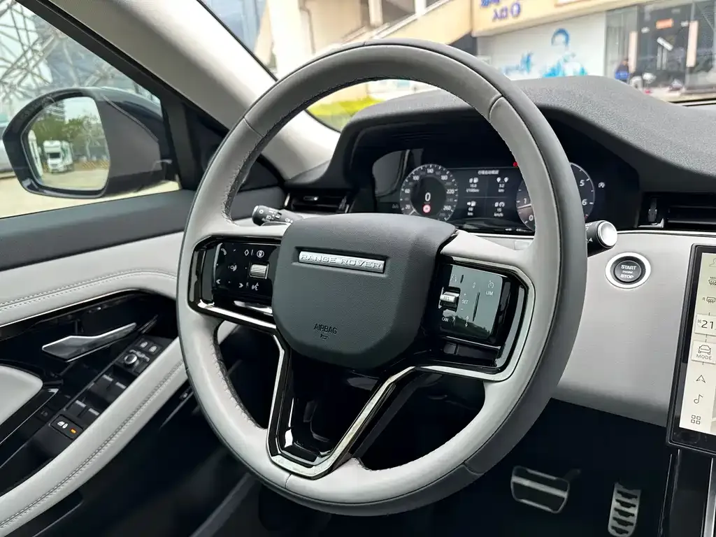 Land Rover Evoque — фото 5