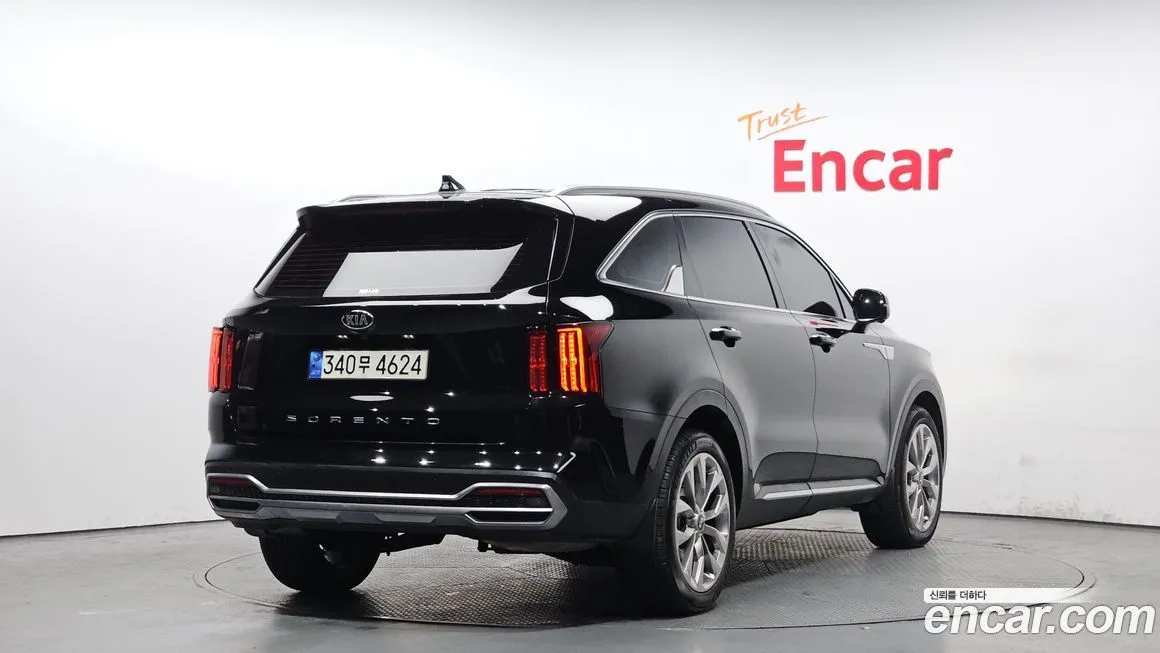 Kia Sorento — фото 3