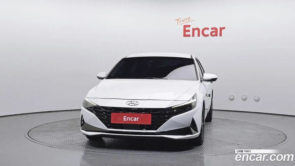 Hyundai AVANTE — фото 4
