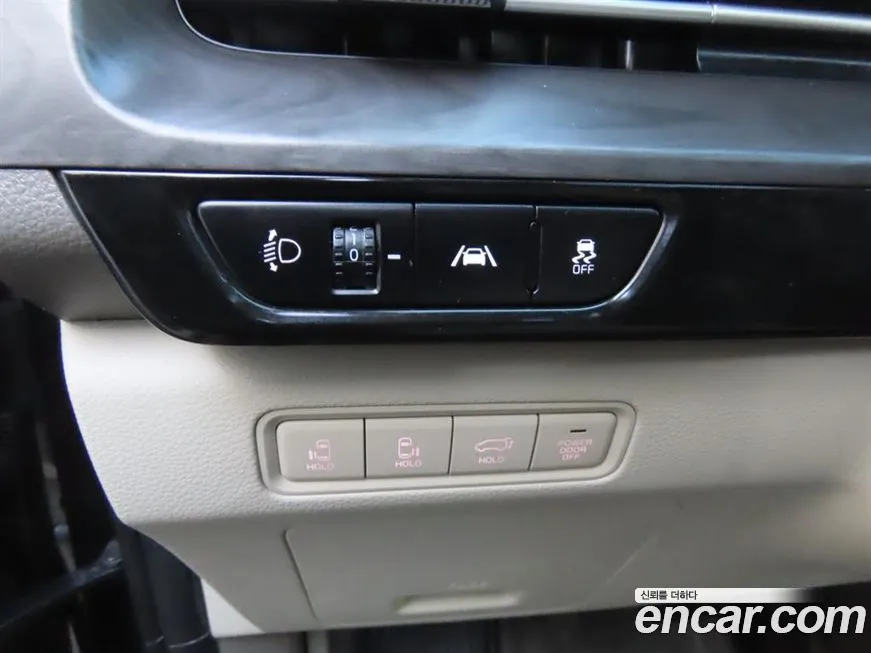 Kia Carnival — фото 3
