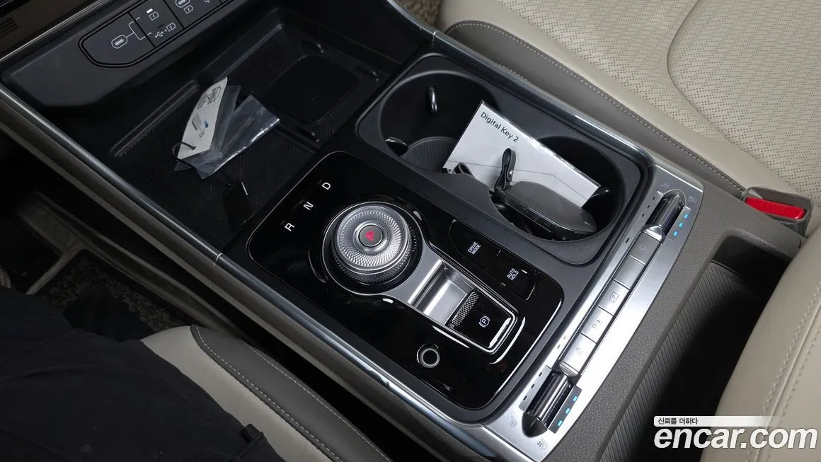 Kia Carnival — фото 10