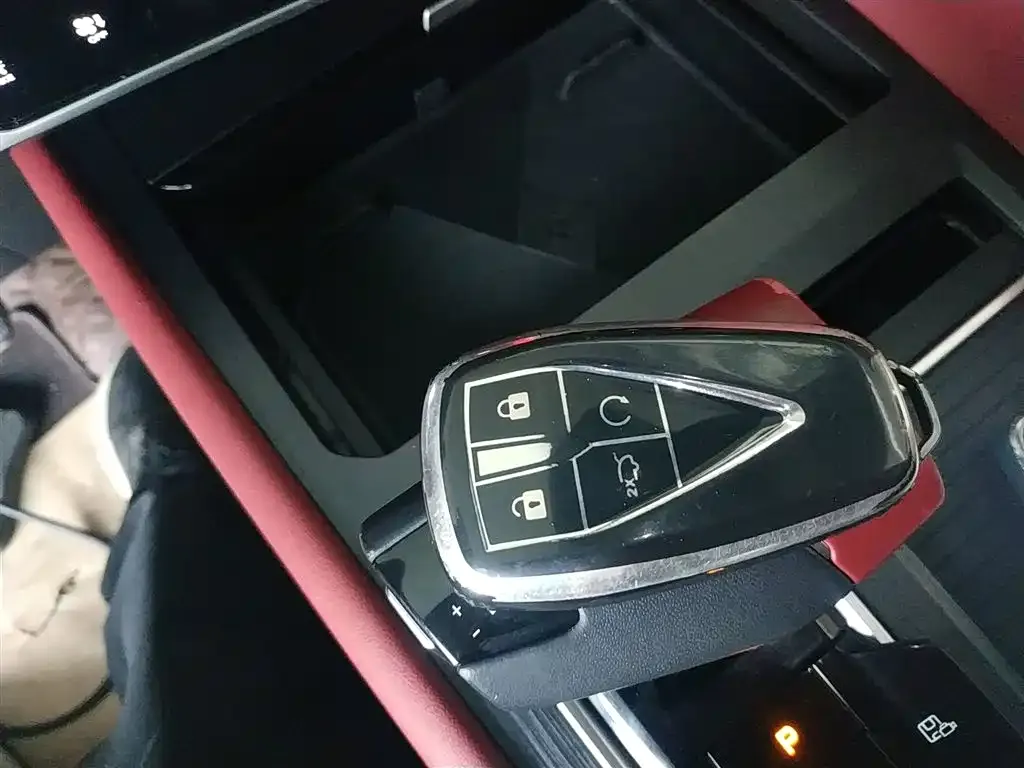 Changan CS75PLUS — фото 3