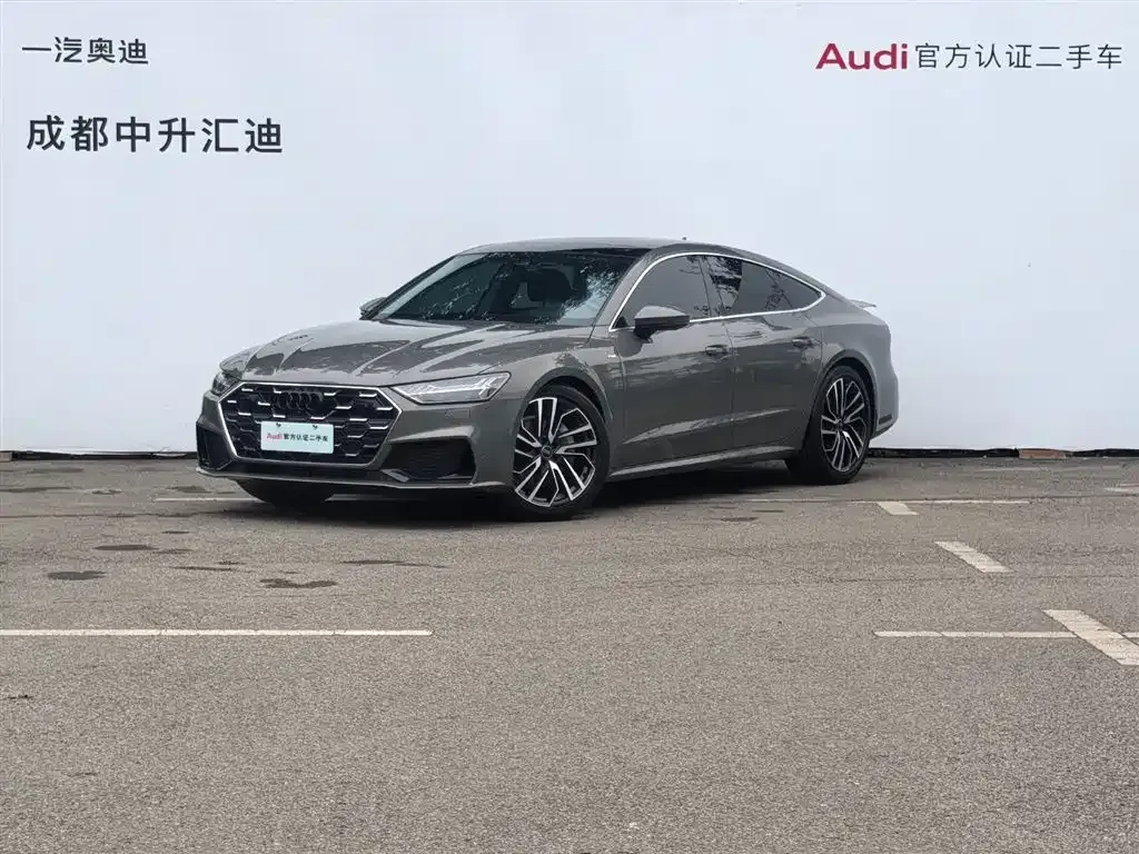 Audi A7 — фото 1