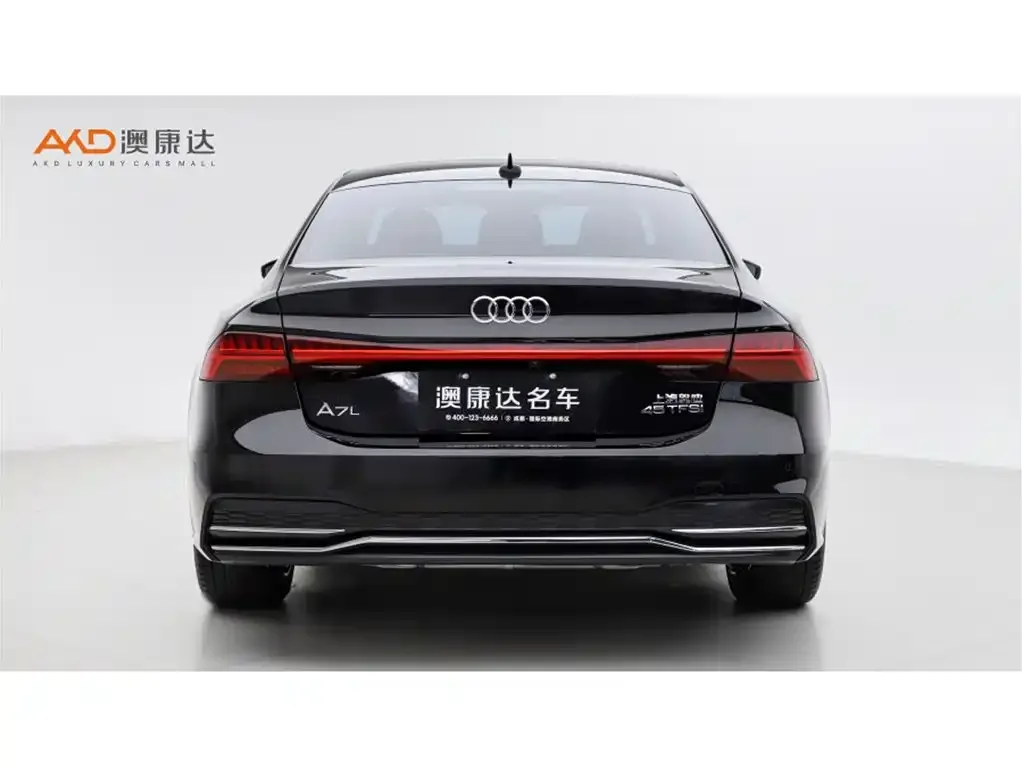 Audi A7L — фото 2