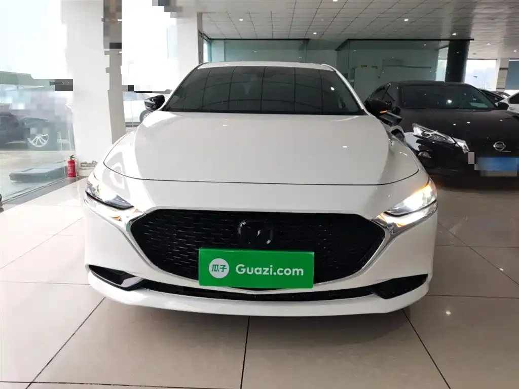 Mazda 3 Axela — фото 5