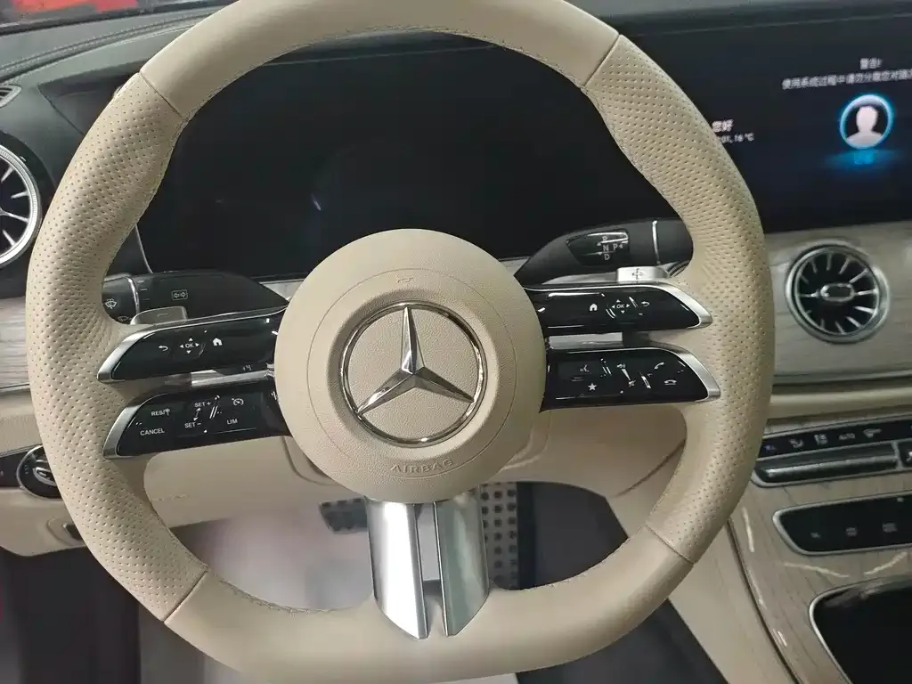 Mercedes-Benz E-Class (Import) — фото 4