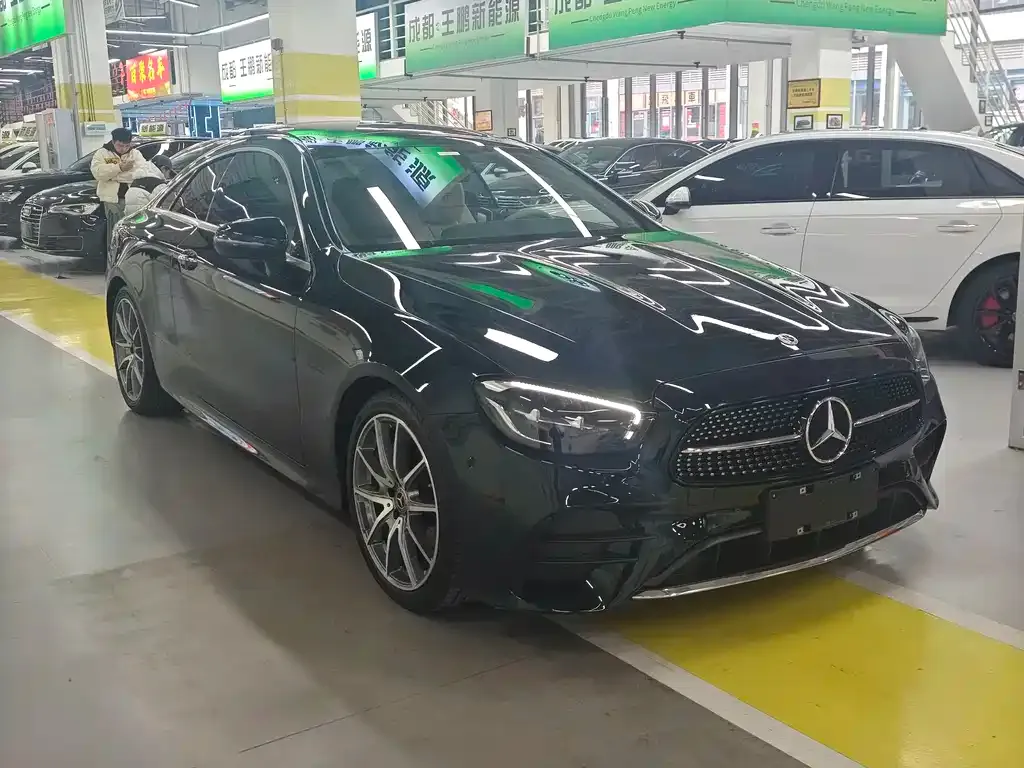 Mercedes-Benz E-Class (Import) — фото 9