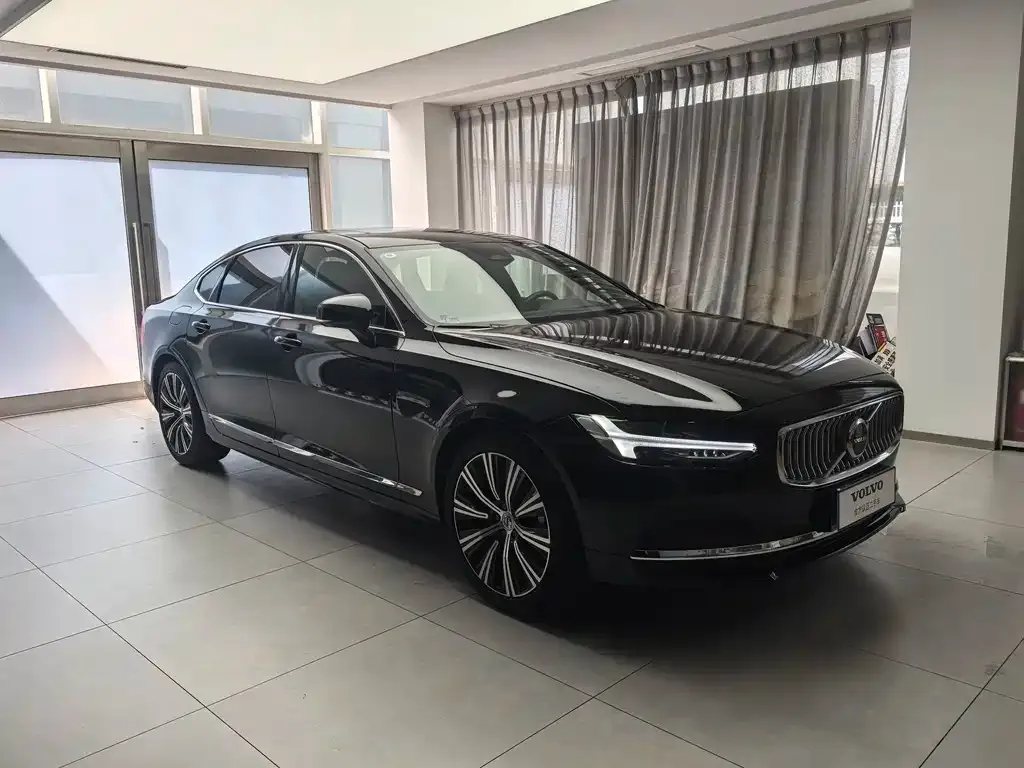 Volvo S90 — фото 7