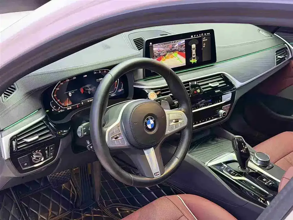 BMW 5 Series — фото 10