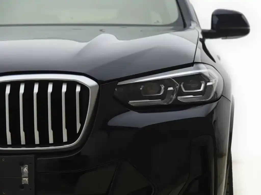 BMW X3 — фото 8