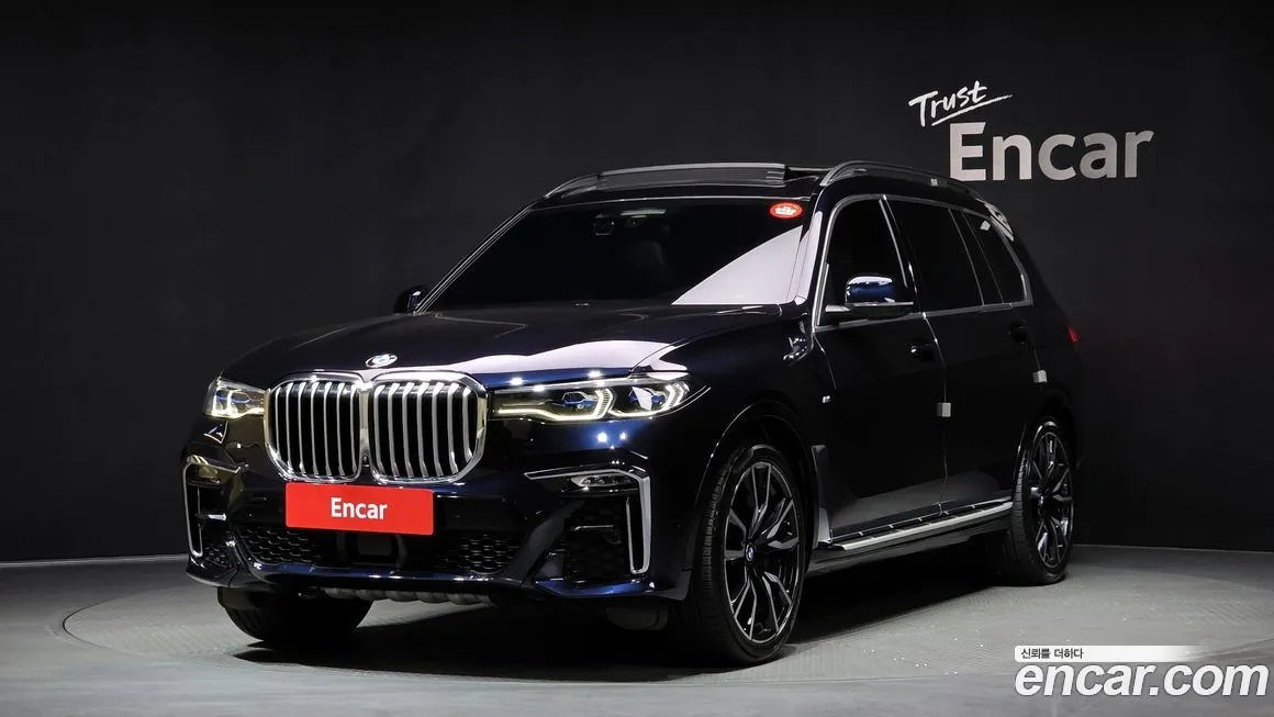 BMW X7 — фото 1