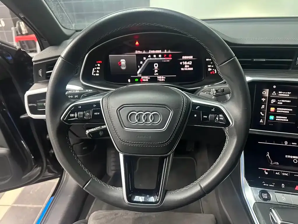 Audi A6L — фото 6