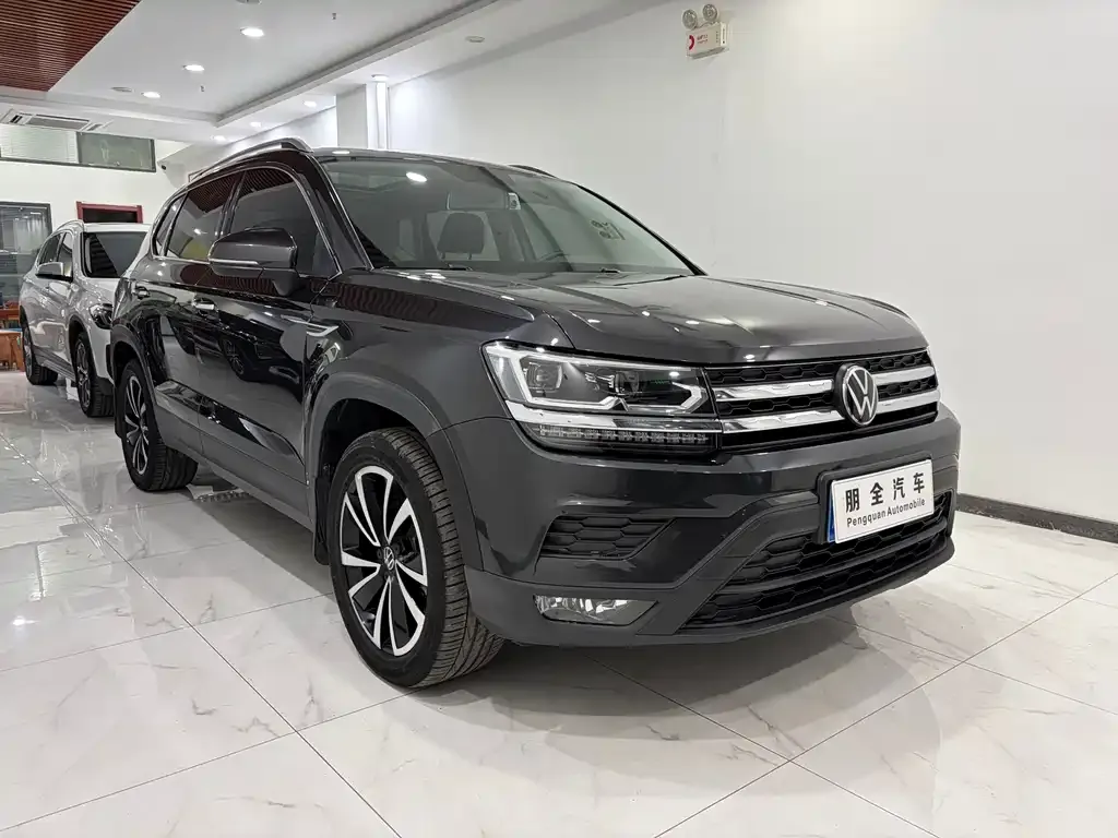 Volkswagen Tharu — фото 8