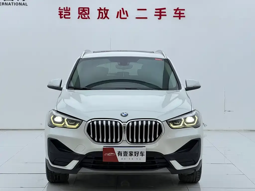 BMW X1 — фото 2