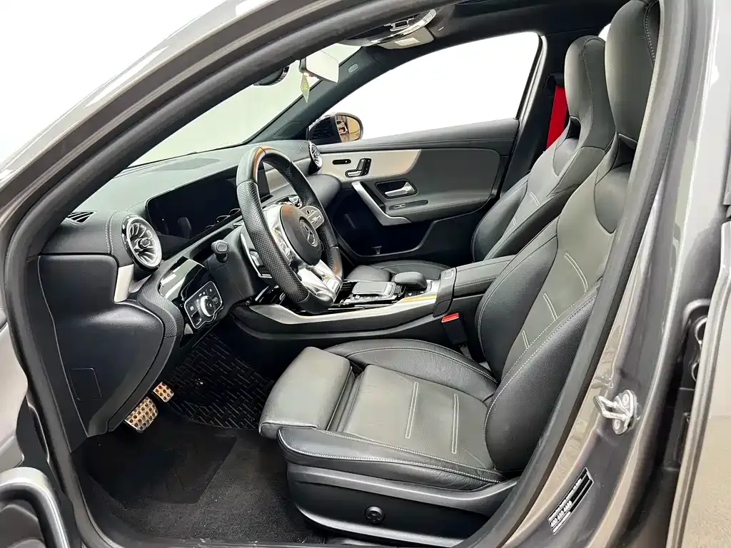 Mercedes-Benz A-Class AMG (Import) — фото 8