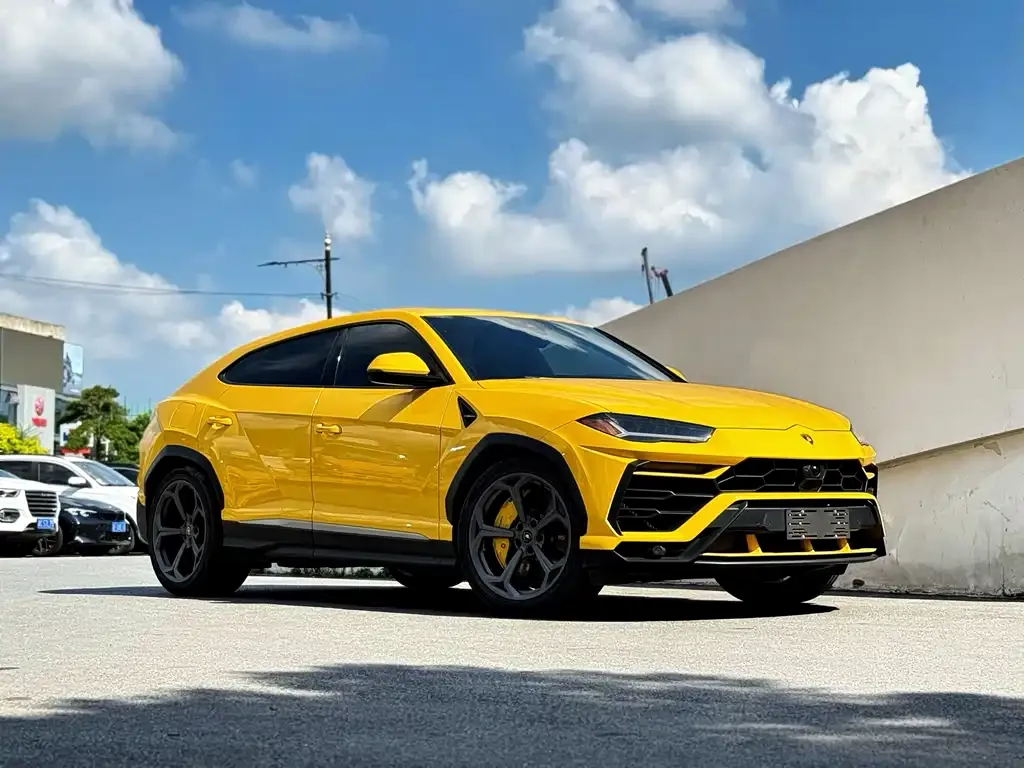 Lamborghini Urus — фото 3