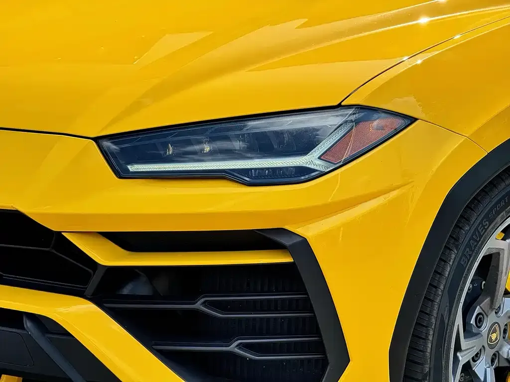 Lamborghini Urus — фото 5