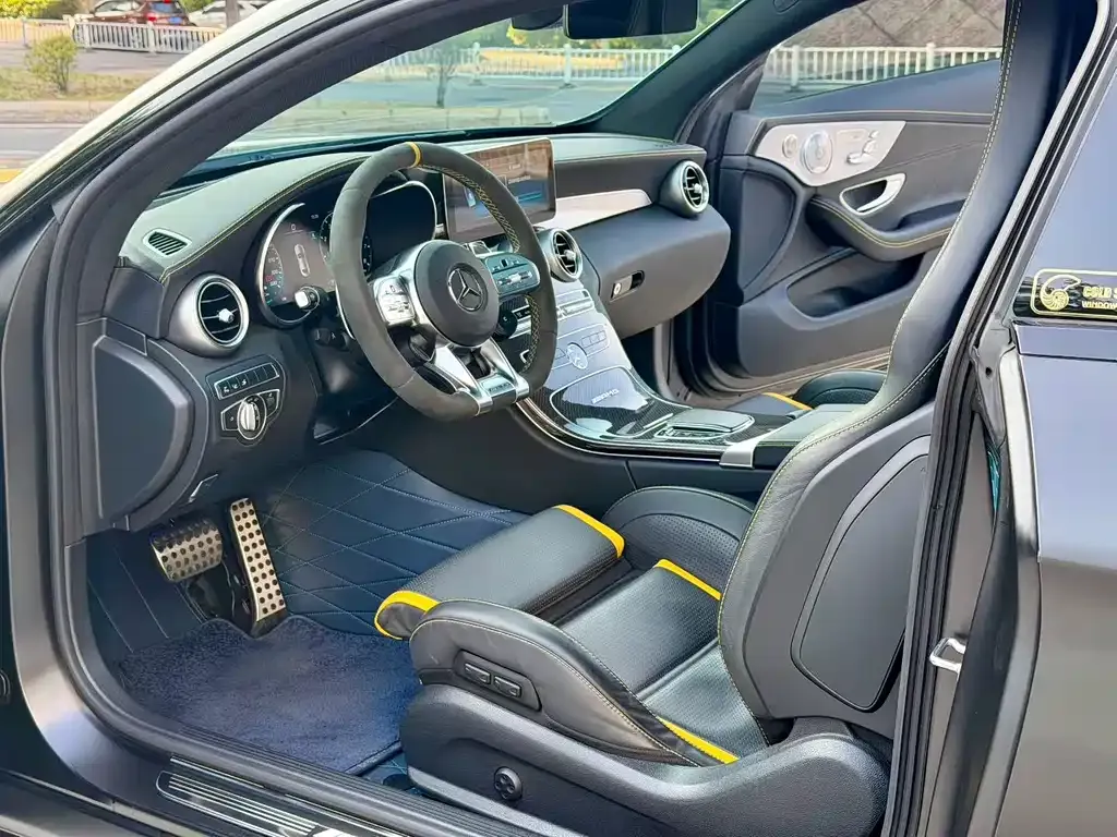 Mercedes-Benz C-Class AMG — фото 2