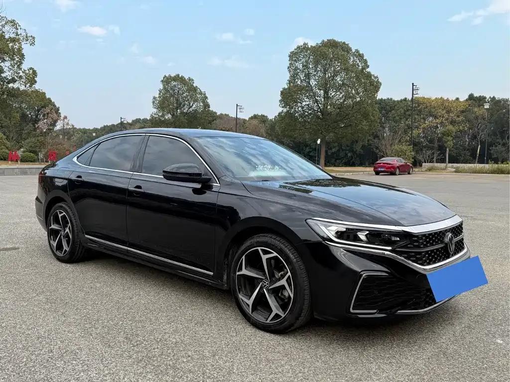Volkswagen Passat — фото 2