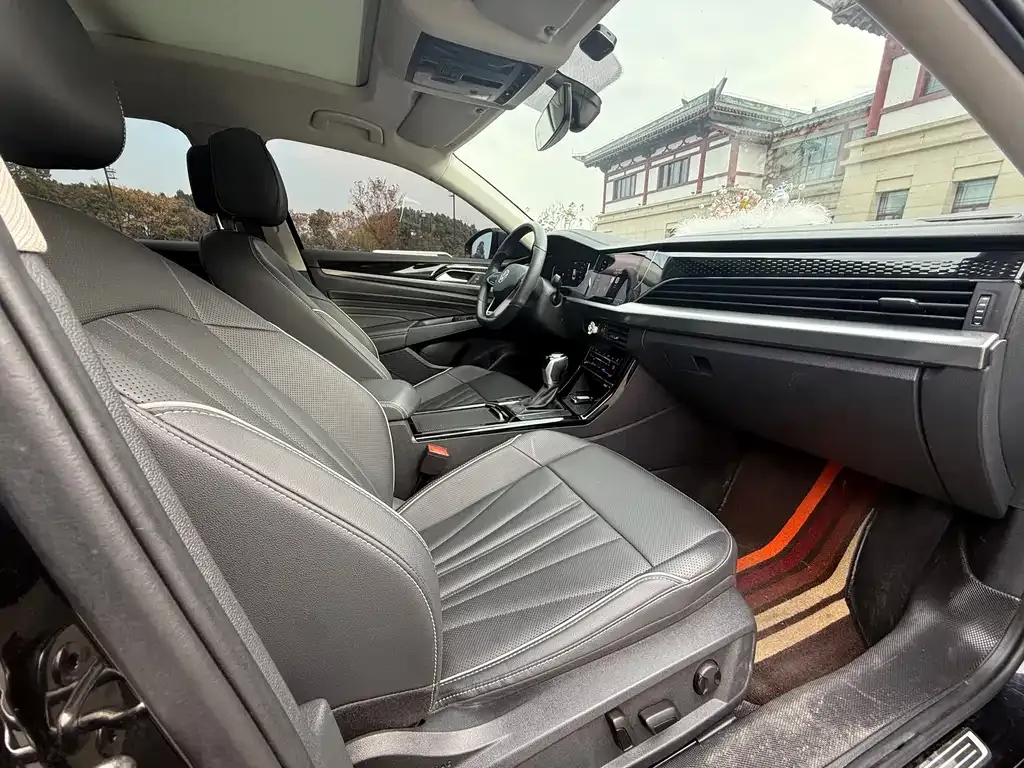 Volkswagen Passat — фото 9