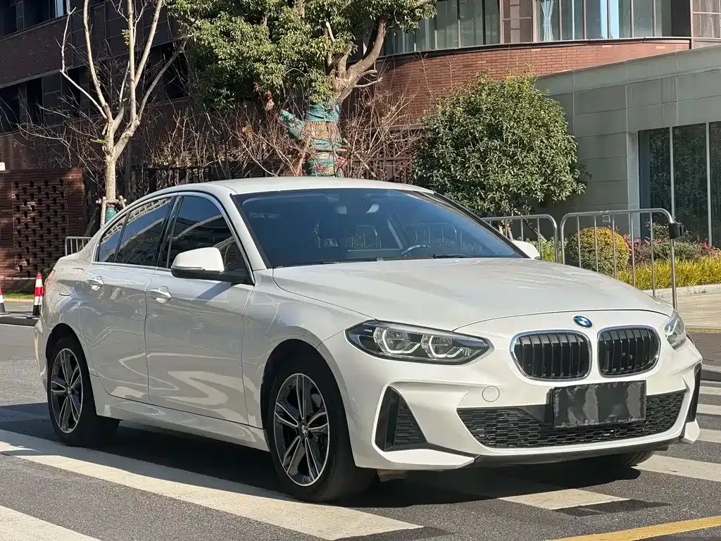 BMW 1 Series — фото 3