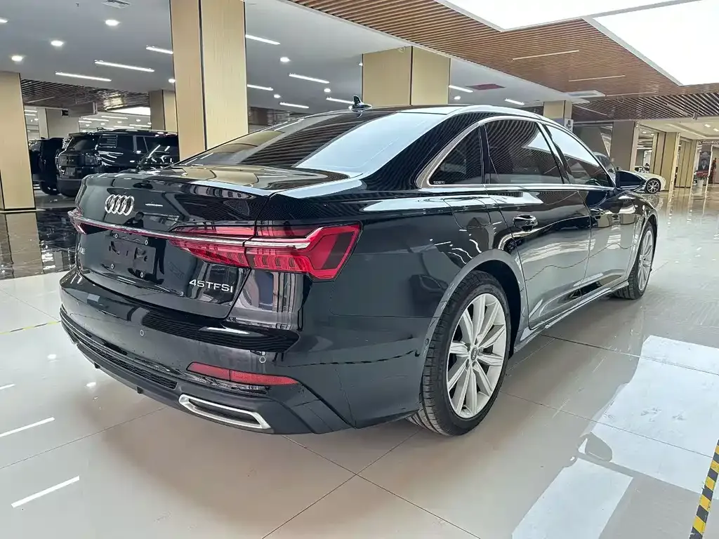 Audi A6L — фото 3