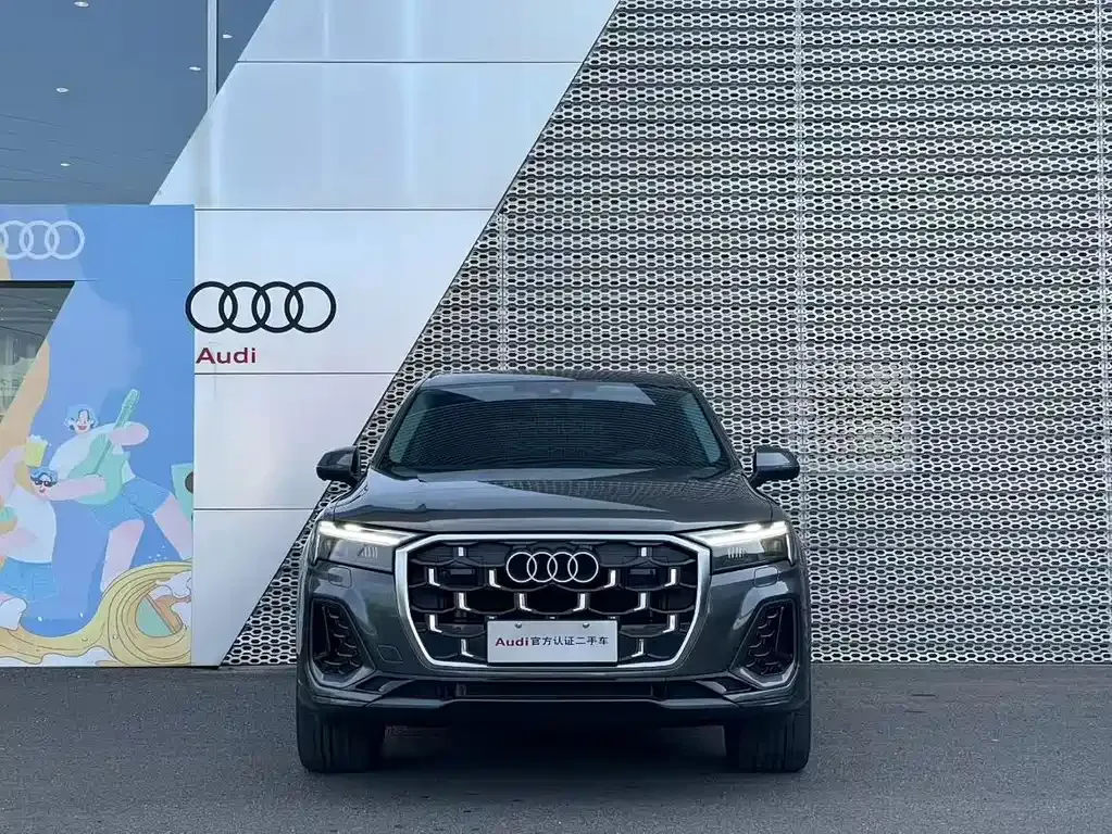 Audi Q7 — фото 9
