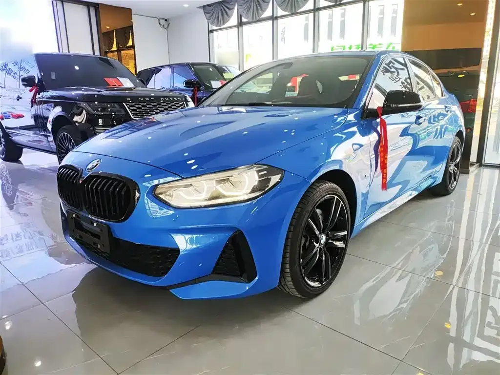 BMW 1 Series — фото 1