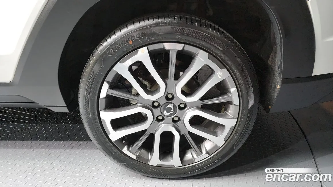 KG Mobility (Ssangyong) Torres — фото 10