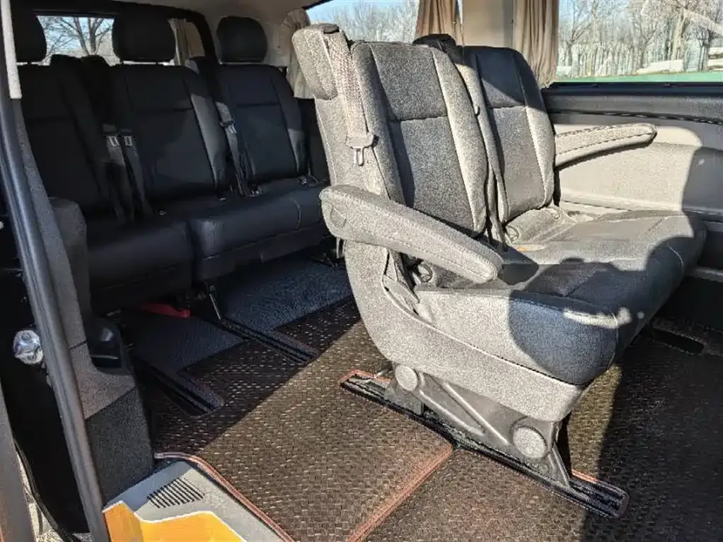 Mercedes-Benz Vito — фото 4