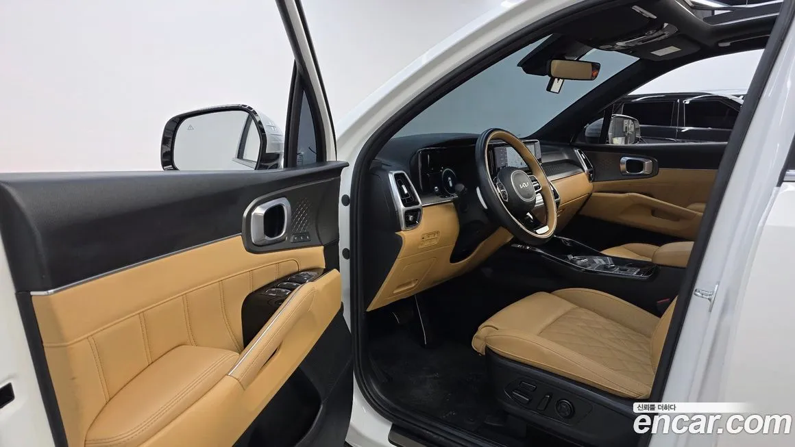 Kia Sorento — фото 10