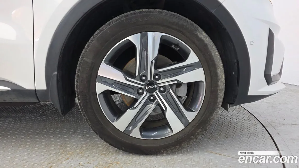 Kia Sorento — фото 5