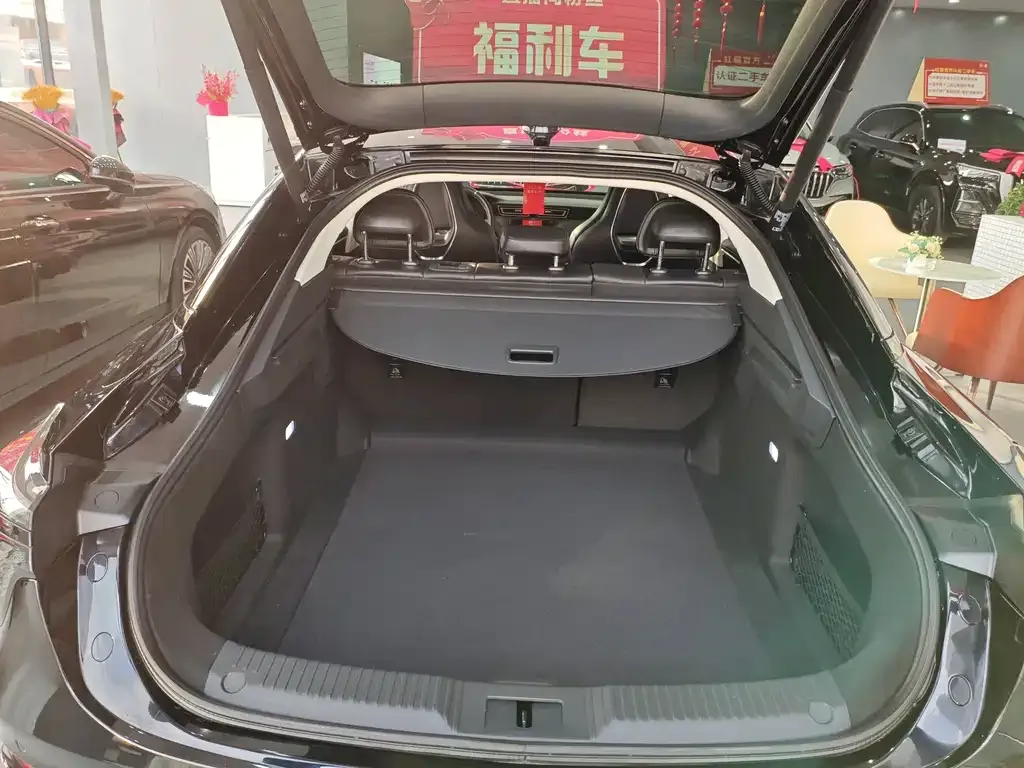Hongqi H6 — фото 10