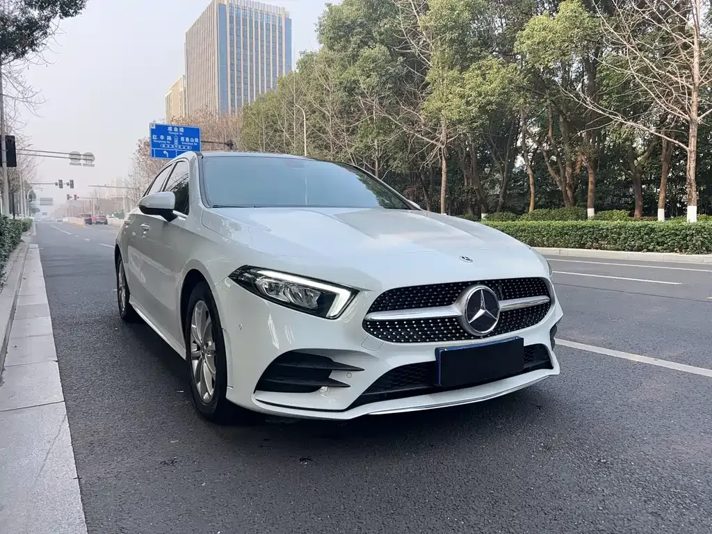 Mercedes-Benz A-Class — фото 4