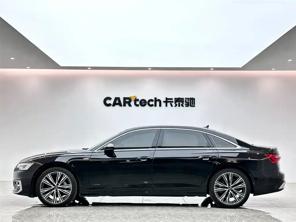 Audi A6L — фото 2