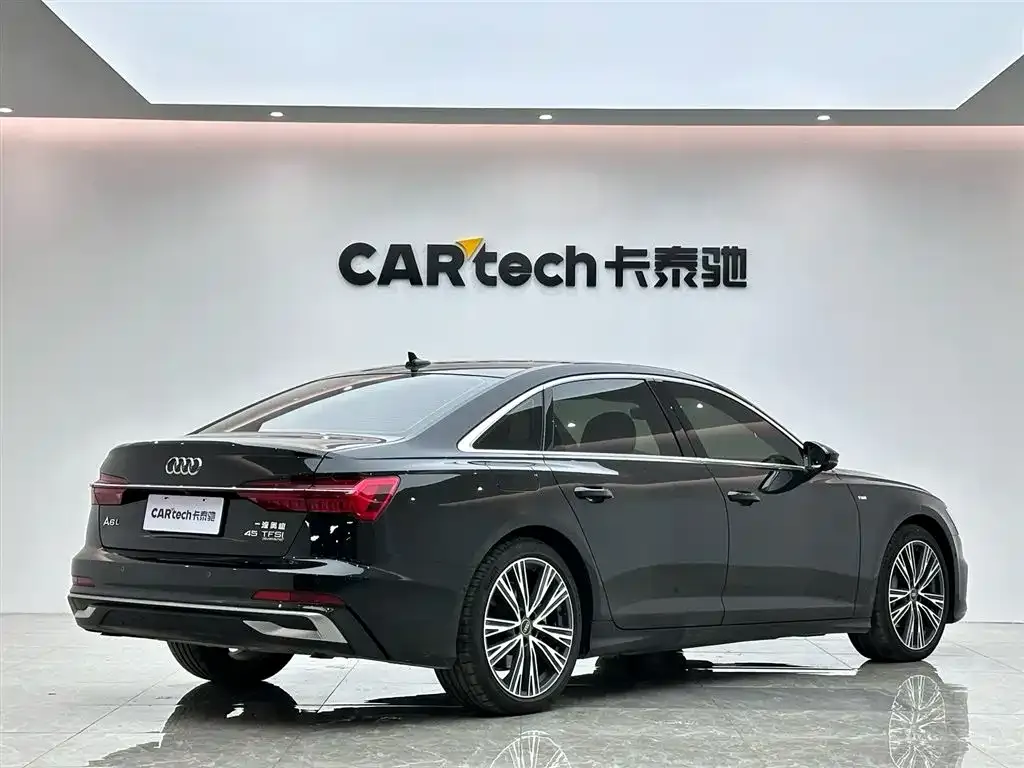 Audi A6L — фото 5