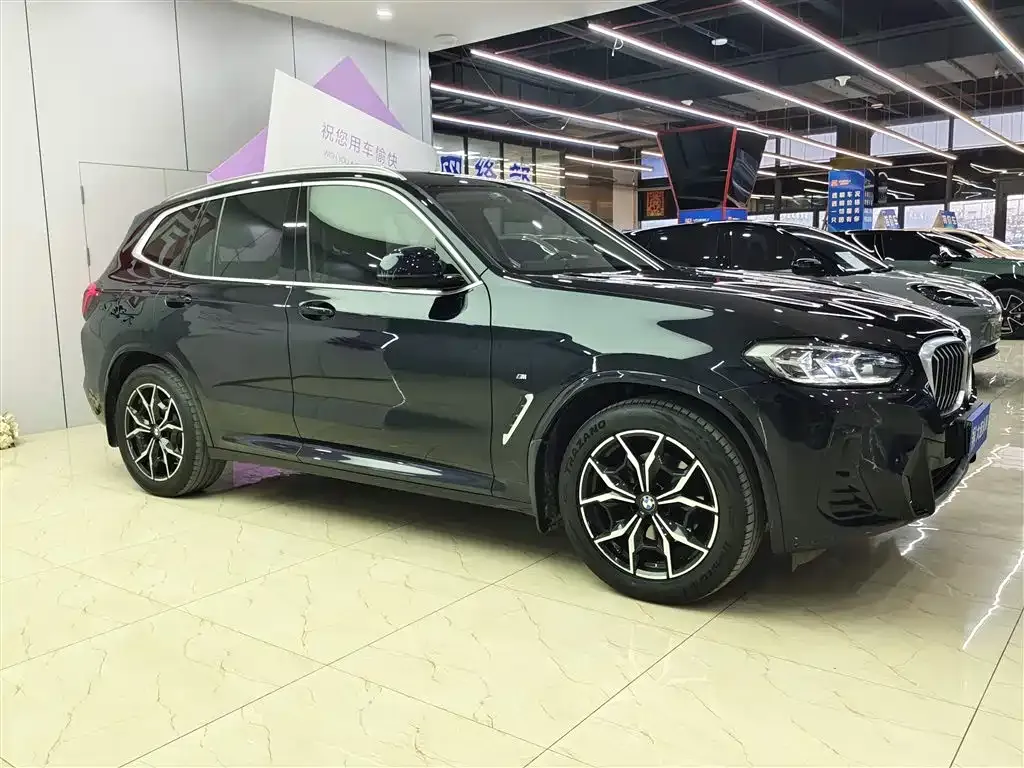 BMW X3 — фото 10