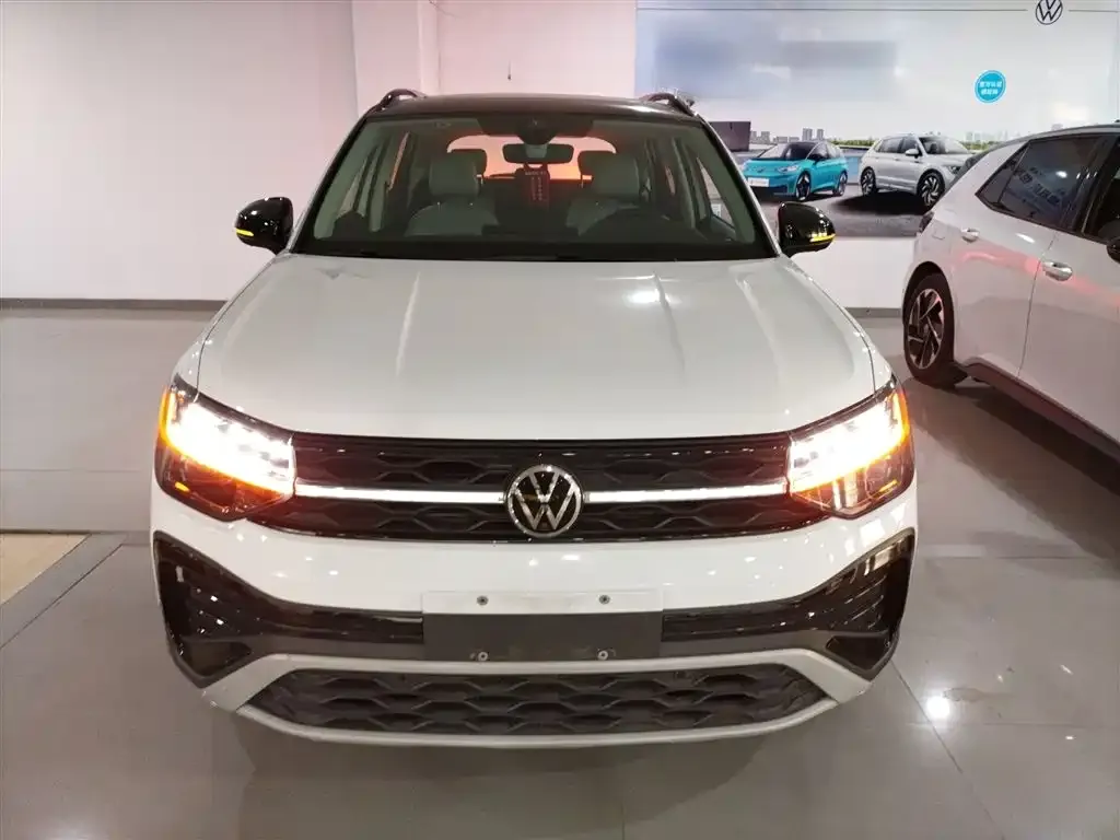 Volkswagen Tharu — фото 3