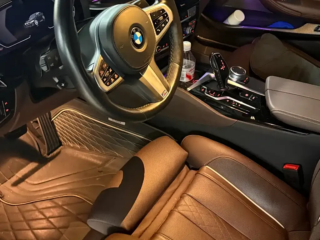 BMW 5 Series New Energy — фото 4